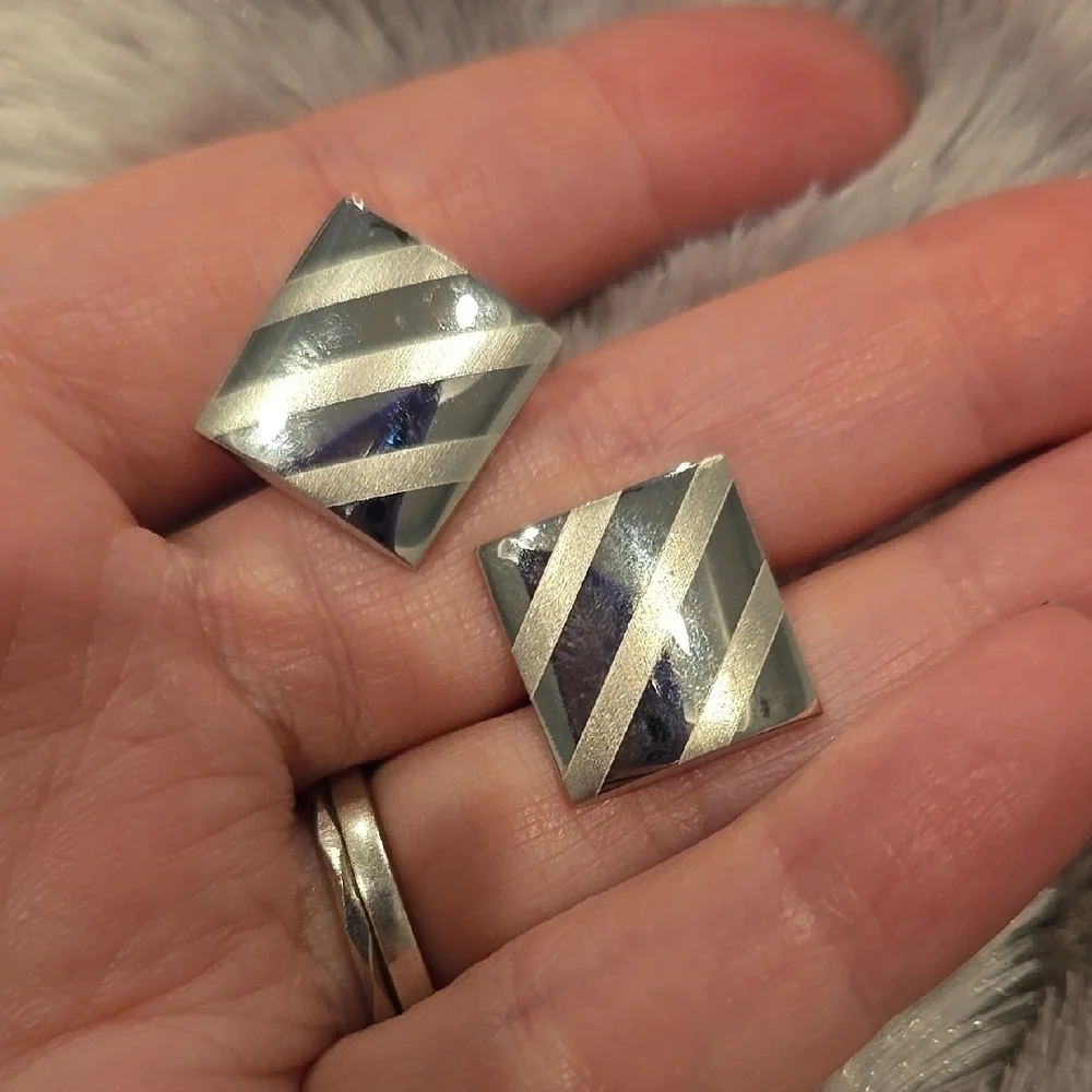 Stainless Steel Matte & Shiny Silver Cufflinks with Diagonal Stripes Brand New